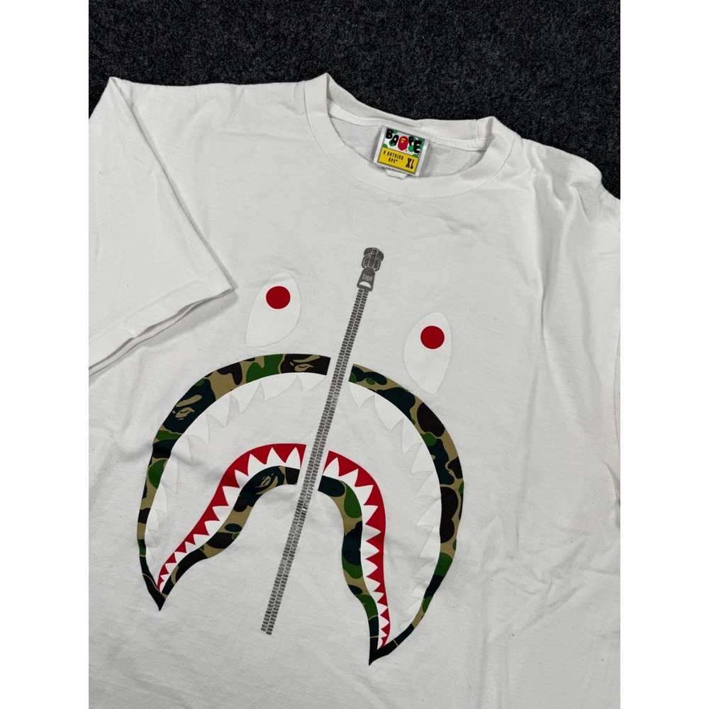 BAPE A Bathing Ape Shark Face Camo T-Shirt White Mens XL Streetwear